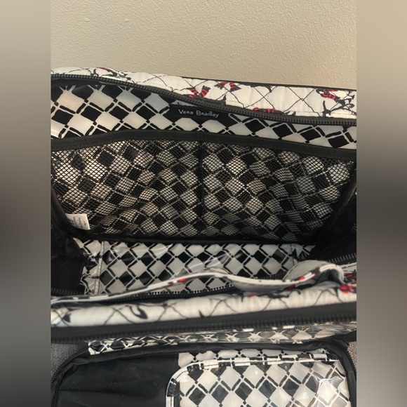 • Vera Bradley • Iconic Large Blush & Brush Case in Playful Penguins Gray • EUC - Picture 8 of 16
